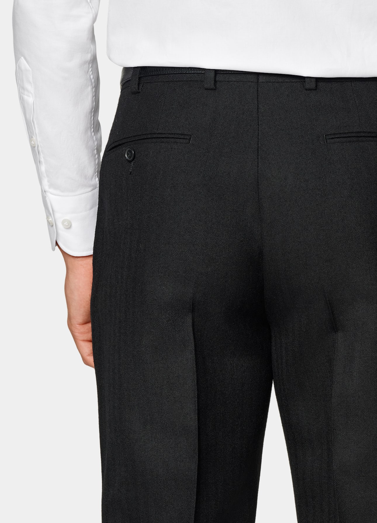 Tailored Fit Milano Suit
