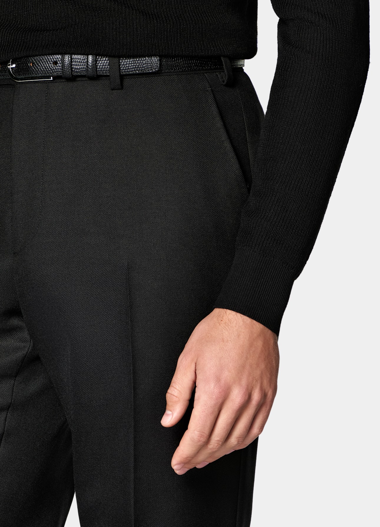Relaxed Fit Roma Suit