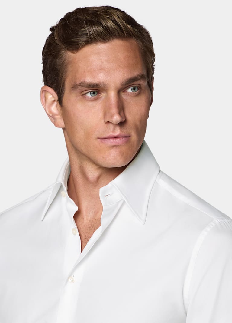 Tailored Fit Point Collar Shirt