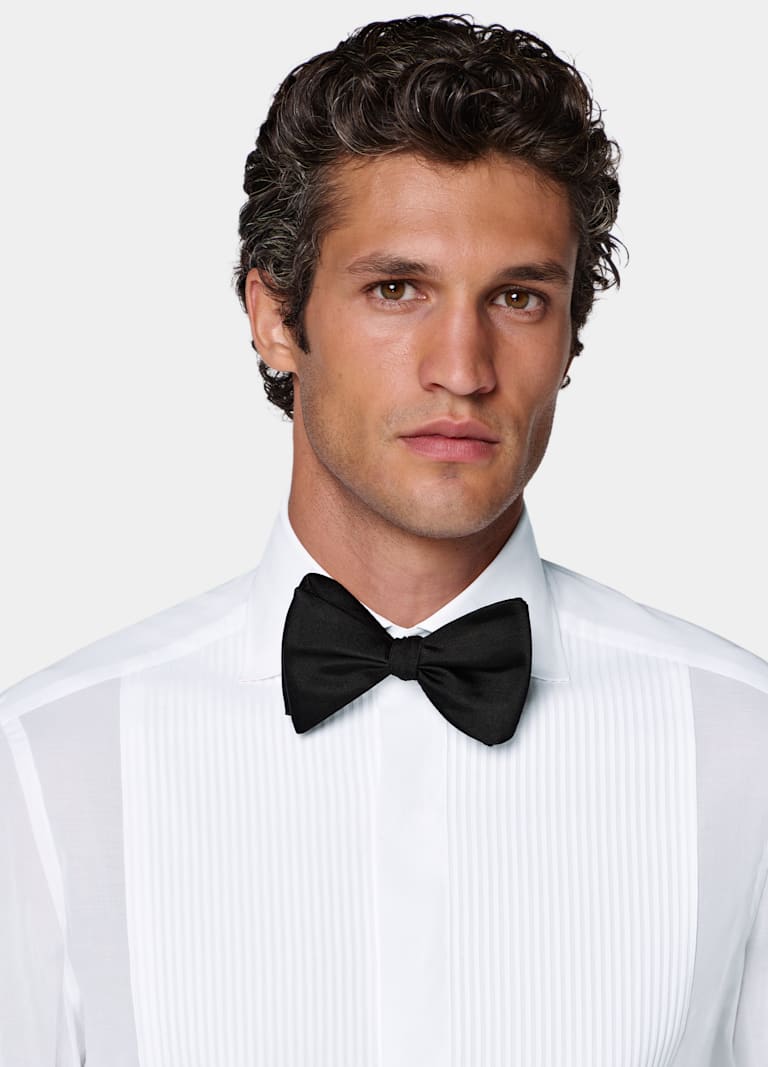 Tailored Fit Widespread Collar Tailored Fit Tuxedo Shirt
