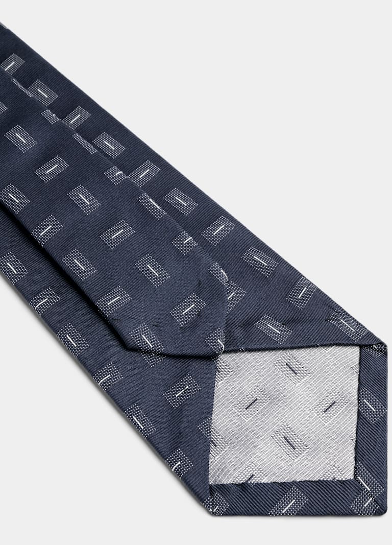 Tie