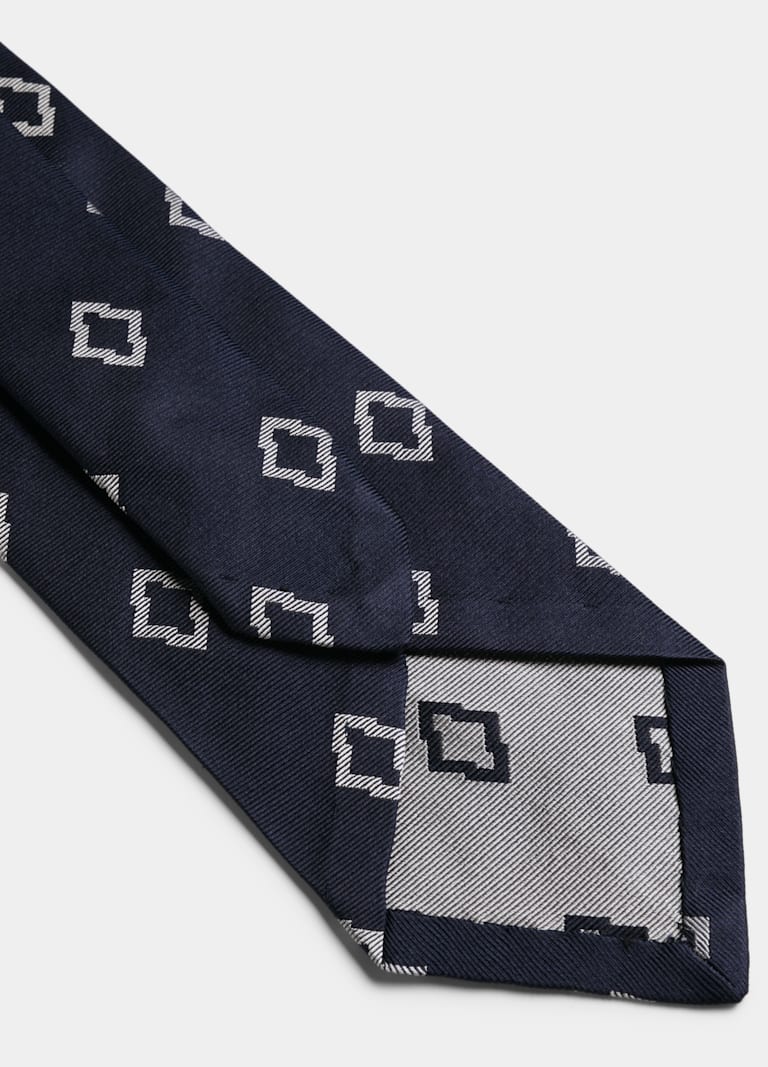 Tie