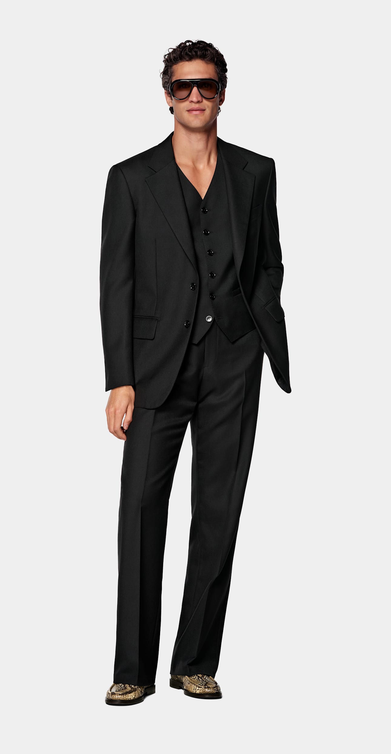 Relaxed Fit Roma Suit