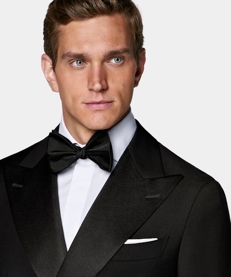 Tailored Fit Havana Tuxedo