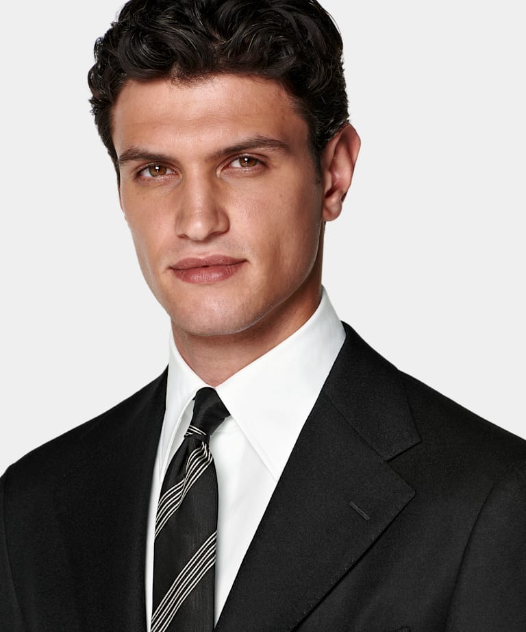 Relaxed Fit Roma Suit