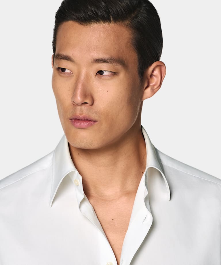 Tailored Fit Point Collar Shirt