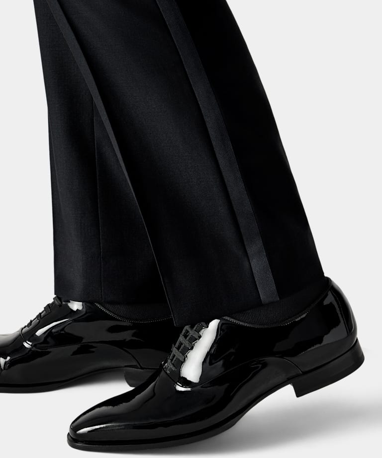 Tuxedo Oxford