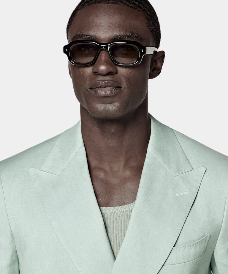 Tailored Fit Milano Suit
