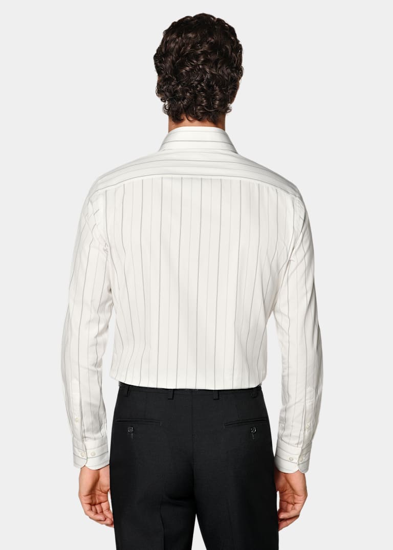Tailored Fit Point Collar Shirt