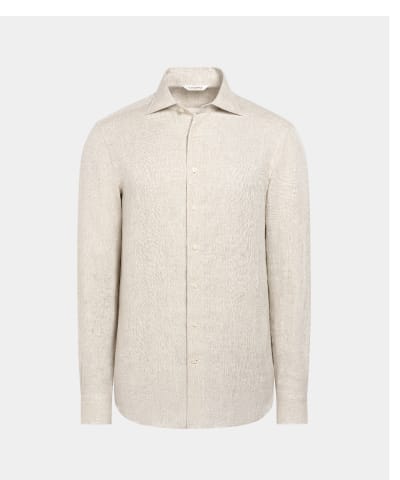 beige shirt