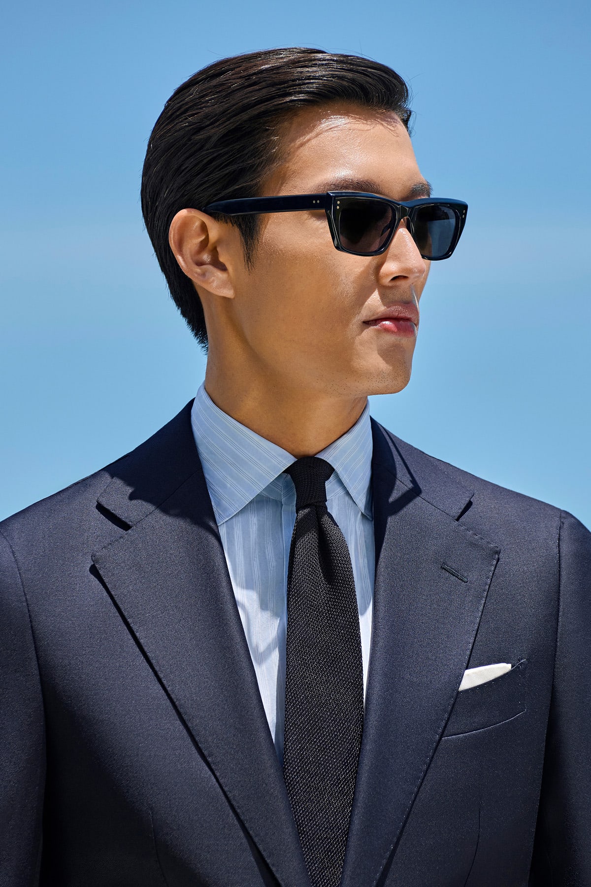Navy perennial suit