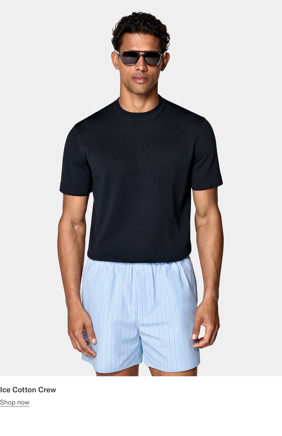 Navy tshirt